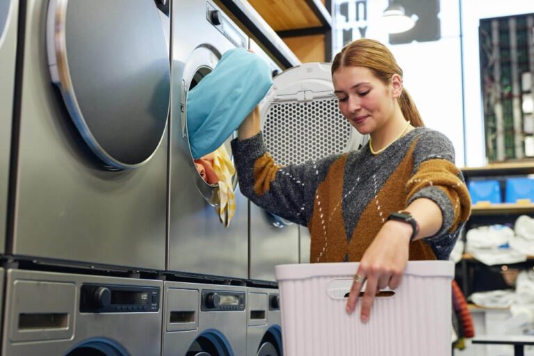 Best Laundromat in Red Lion, PA with Advanced Wash & Dry Services